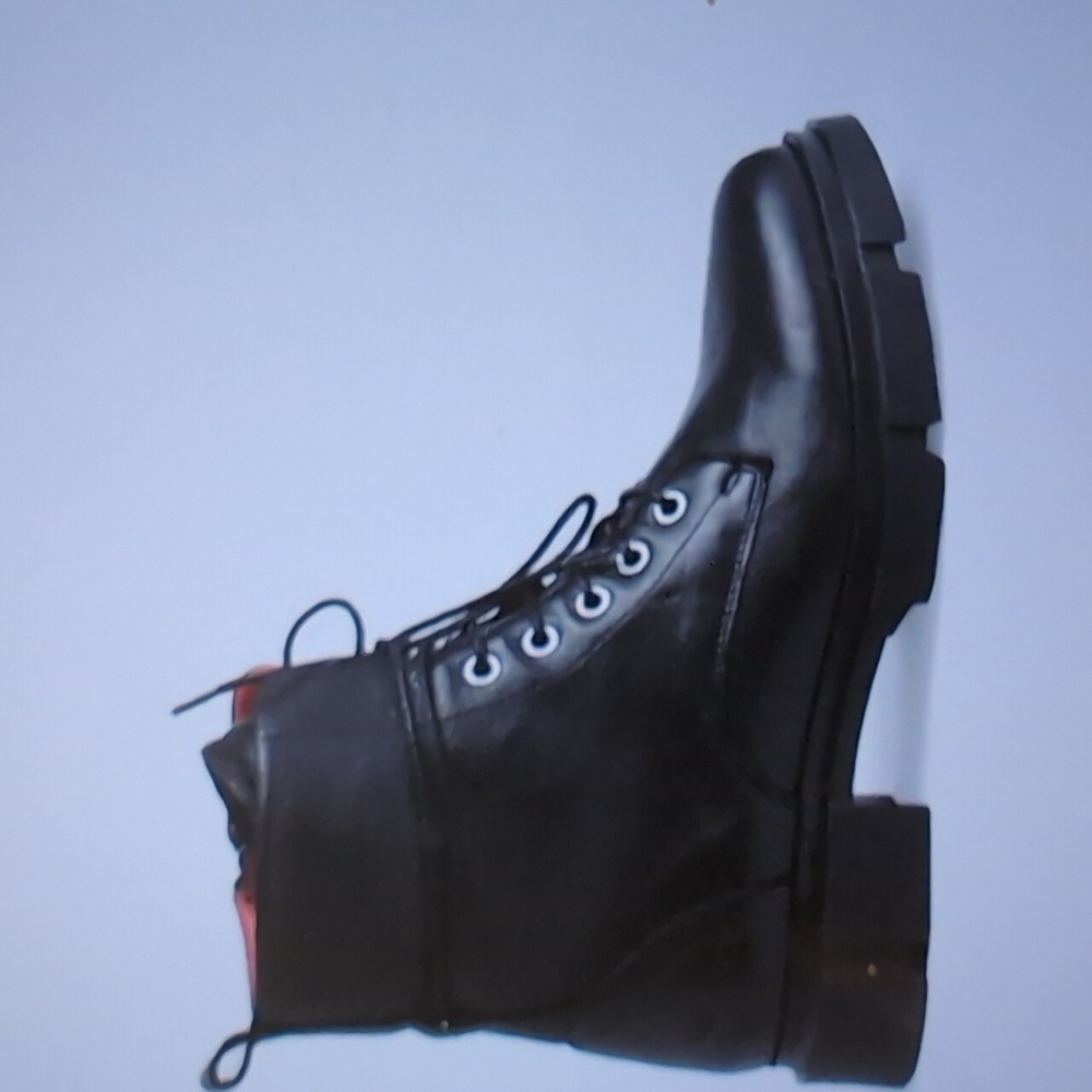Saint + Sofia Noho Boot - black size 8.5